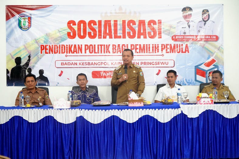 Bupati Pringsewu Buka Sosialisasi Pendidikan Politik, Ajak Pemilih Pemula Jadi Generasi Cerdas