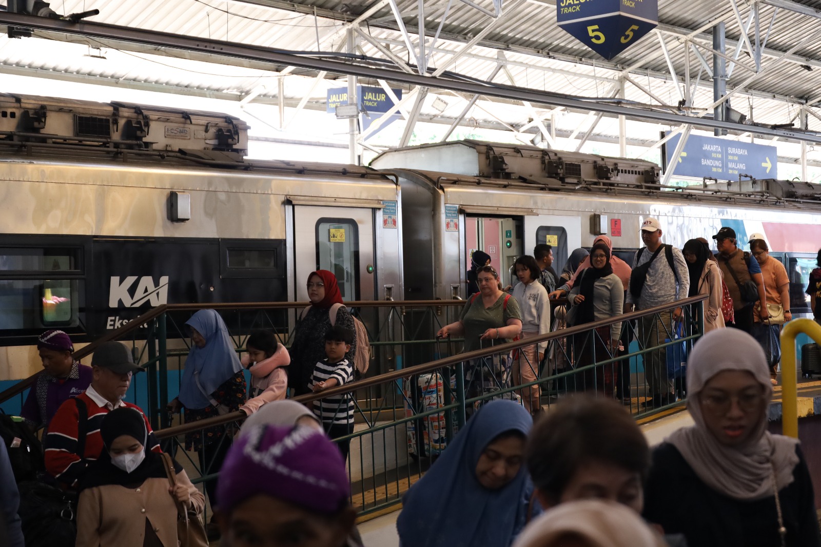 Stasiun Yogyakarta Diprediksi Padat, KAI Daop 6 Catat Potensi 136 Ribu Penumpang