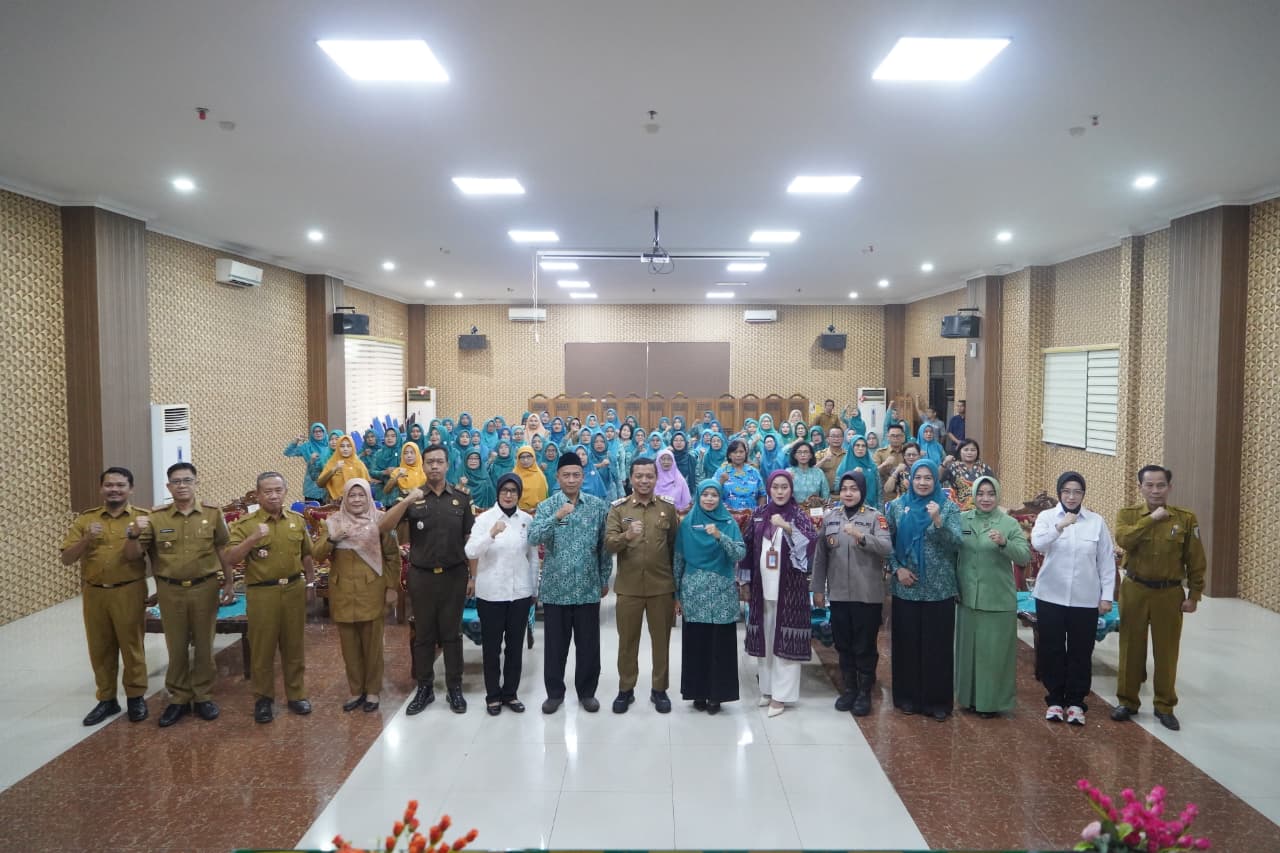 Bupati Pringsewu dan TP PKK Dorong Perempuan Berani Bicara Cegah Kekerasan dan Narkoba