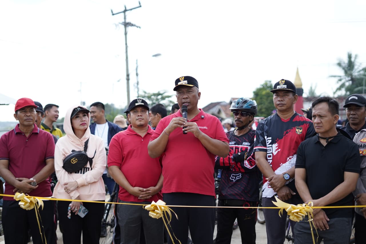 Plt. Bupati Lampung Tengah Resmikan Pembangunan Jalan Ruas Rama Gunawan–Rukti Endah