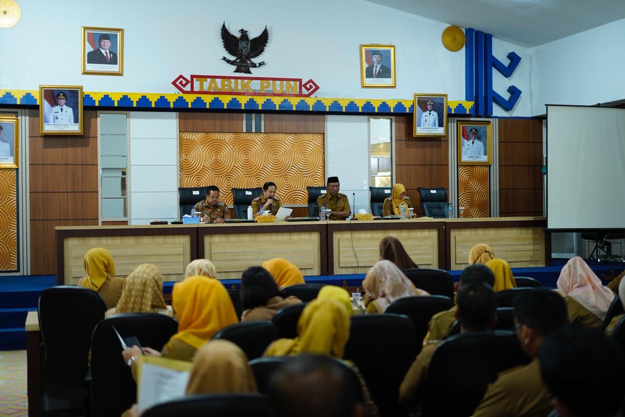 Plt Bupati I Komang Koheri Pimpin Rakor Perangkat Daerah Tahun 2026