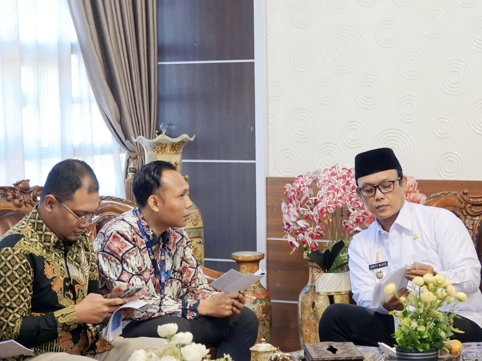 Pemerataan Listrik di Lampung Tengah, Mataram Udik dan Way Terusan Jadi Prioritas