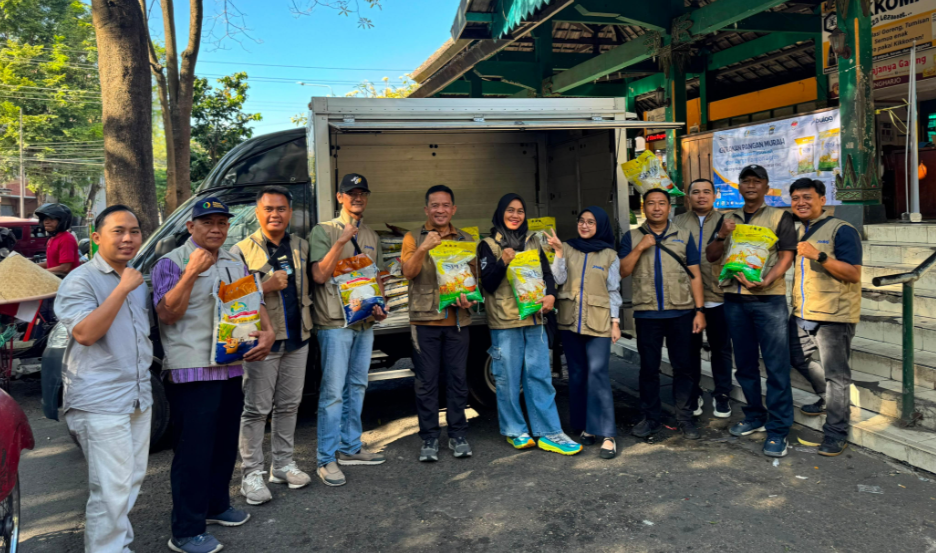  BULOG Yogyakarta Kembali Salurkan Beras SPHP di Pasar Beringharjo, Harga Beras Dipantau Ketat