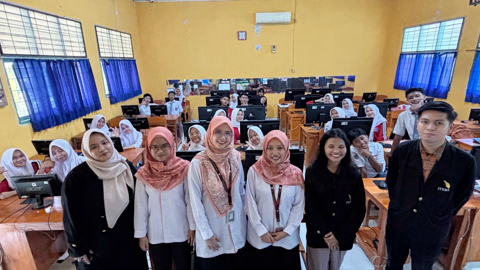 ITERA Perkenalkan Probabilitas Lewat 'GeoGebra' di SMAN 1 Sukoharjo