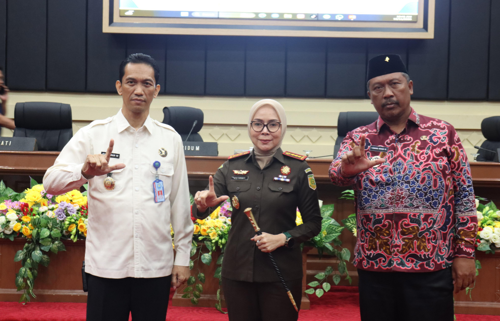  Wabup Lampung Tengah Hadiri Penandatanganan Nota PKS Pidana Kerja Sosial