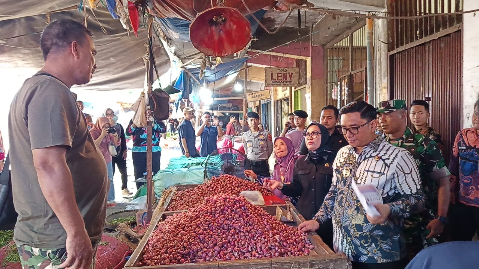 Tim Gabungan Pemkot Metro Pantau Harga Bapok di 6 Pasar Tradisional 