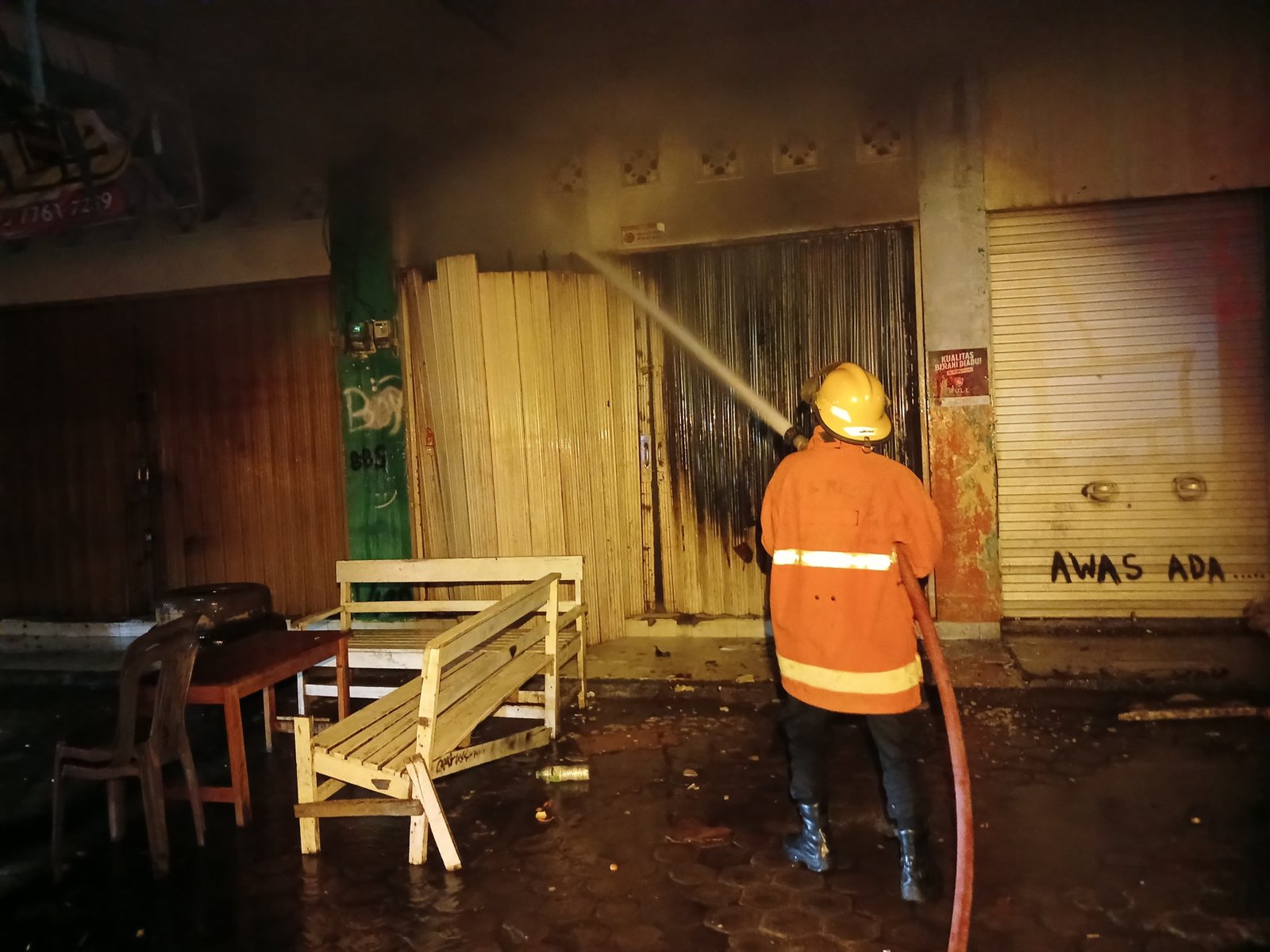 Gresz Wheels di Metro Timur Dilahap Api, Kerugian Capai Rp 35 Juta