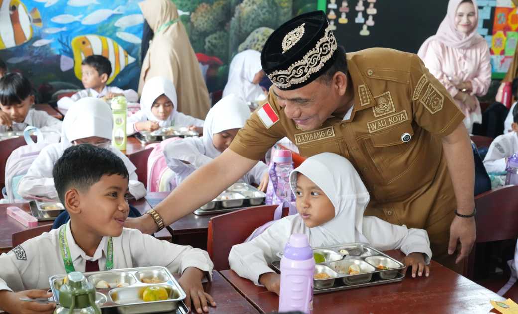 Walikota Metro Awasi Langsung Kualitas Gizi Program Makan Gratis Siswa