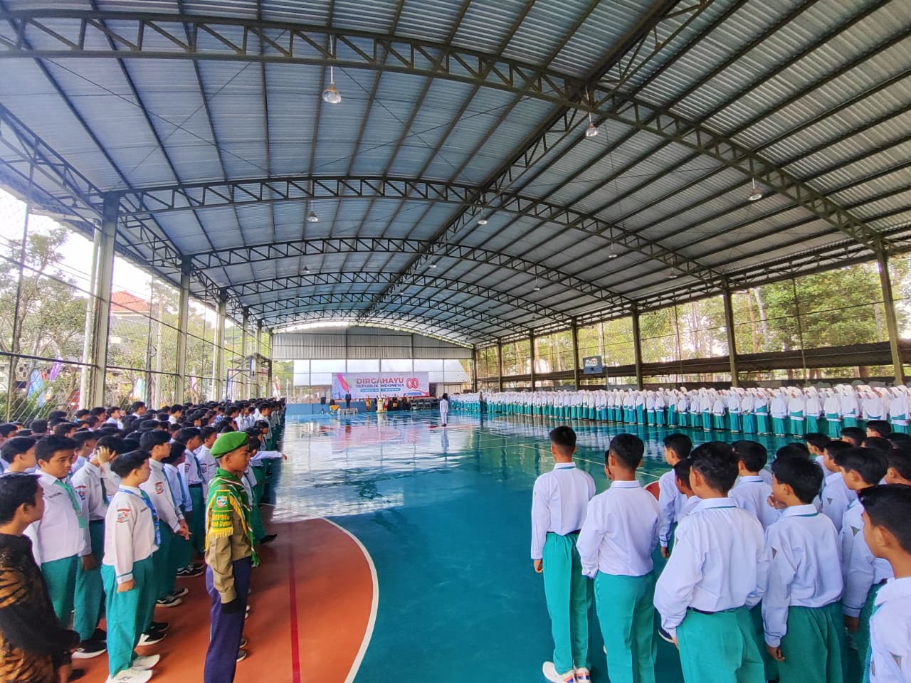 SMP Muhammadiyah Ahmad Dahlan Apresiasi 70 Siswa Berprestasi