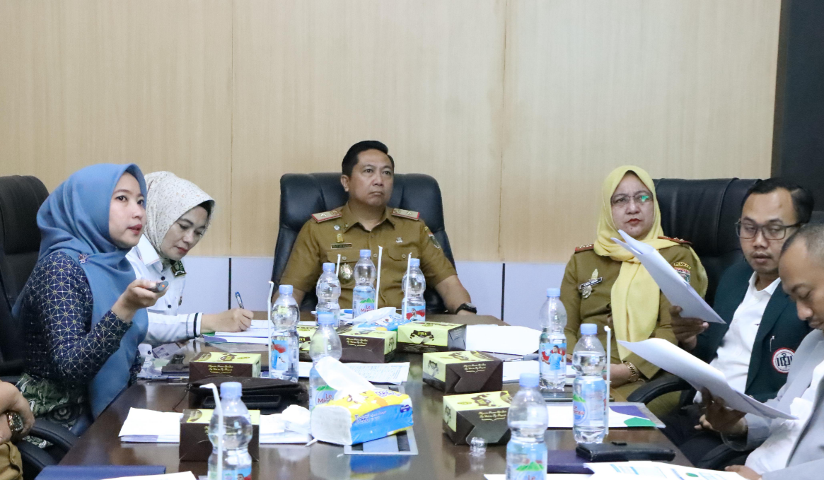 Sekda Lamteng Hadiri Rapat FKPKFK, Tekankan Pemerataan Layanan Kesehatan