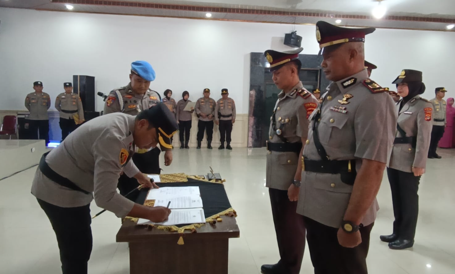 Kapolres Mesuji Pimpin Sertijab Kasat Samapta dan Kasat Lantas