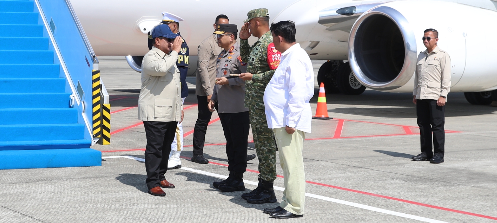 Dansatgas Pamwil VVIP Sambut Kedatangan Presiden Prabowo Subianto di YIA