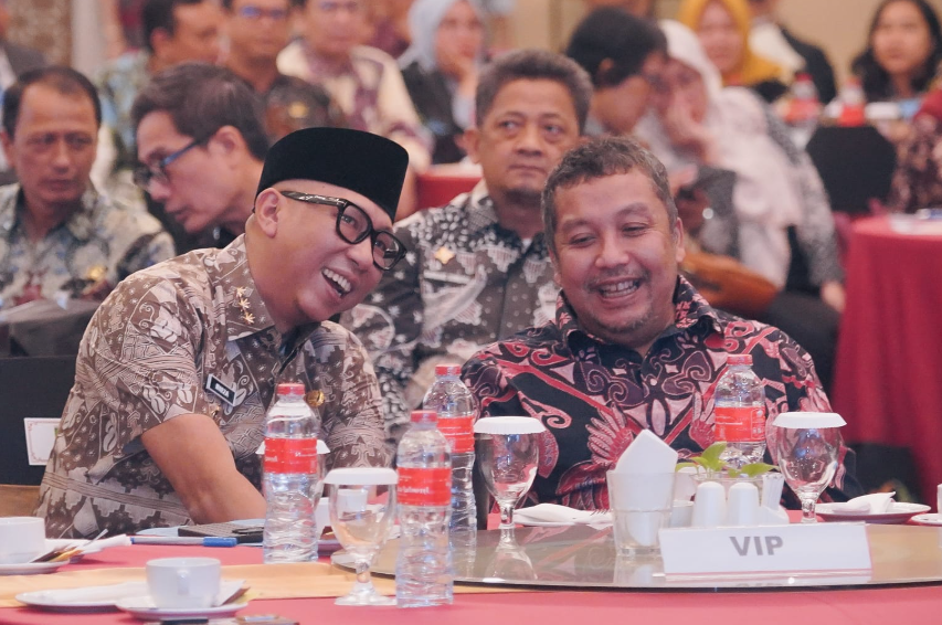 Gubernur Rahmat Mirzani Djausal Dorong Waterfront City 27 Km, Target Ekonomi Lampung Tumbuh di Atas 8 Persen