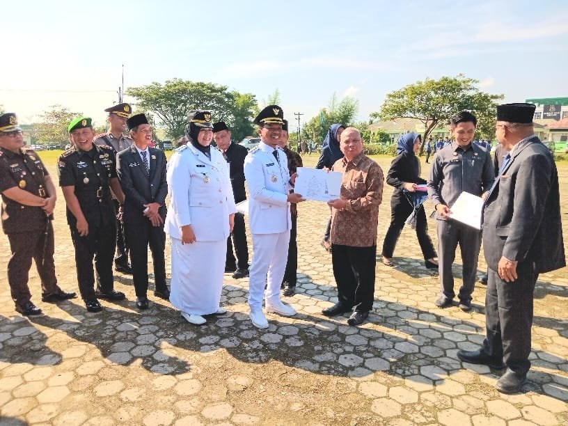 Upacara HUT ke-16 Pringsewu Digelar Meriah, Bupati Riyanto Tekankan Semangat Kebersamaan