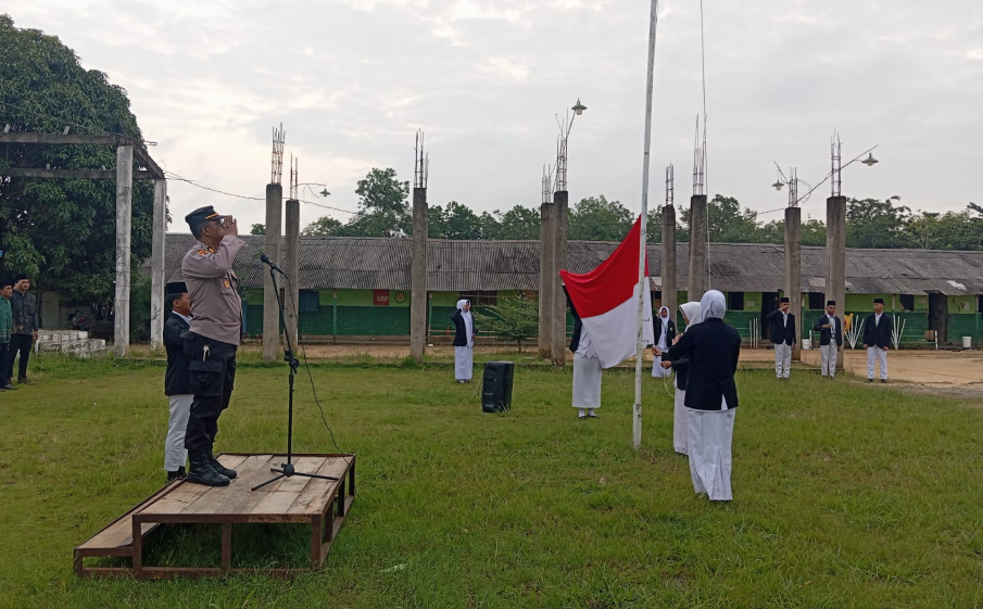 Sambang Ponpes Dasar El Fikri, Polres Mesuji Bentuk Karakter Positif Generasi Muda