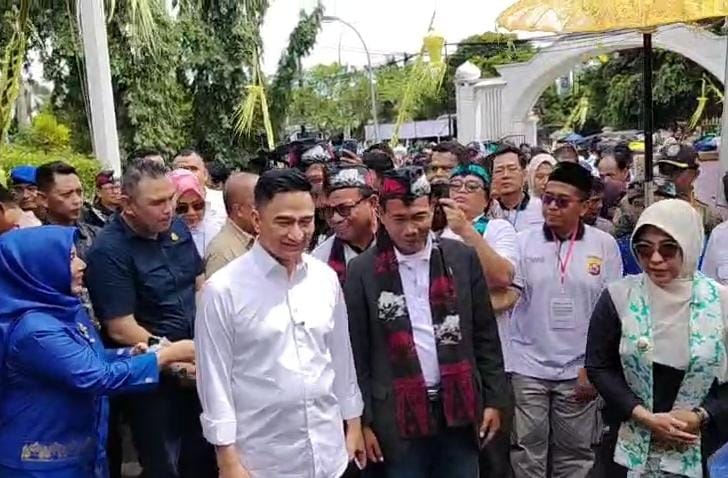Bupati Pandeglang dan Wagub Banten Sambut Langsung Rombongan HPN 2026 SMSI