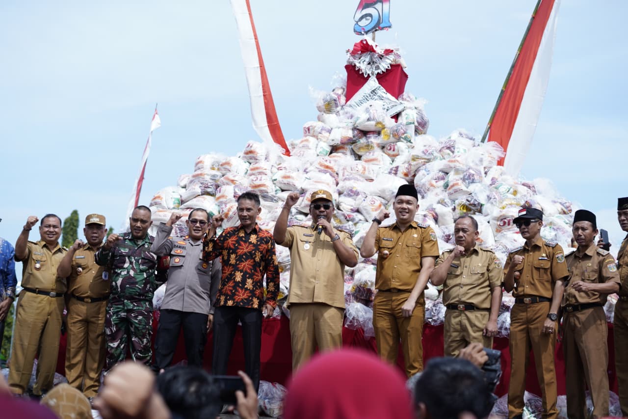 Plt Bupati I Komang Koheri Hadiri HUT Kampung Tanjung Anom, Perkuat Gotong Royong dan Kepedulian Sosial