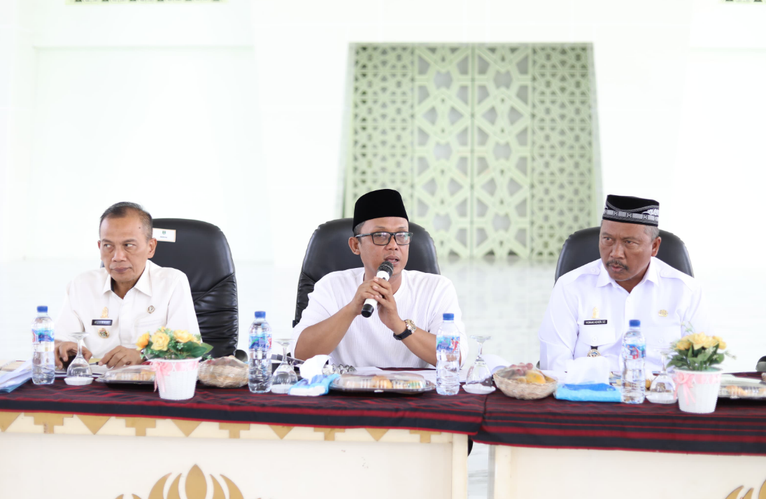 Bupati dan Wakil Bupati Lamteng Hadiri Rapat Koordinasi RKPD 2025 Lampung Tengah di Islamic Center