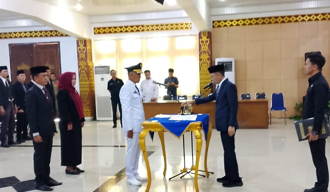 Lantik 122 Pejabat Eselon, Pemkab Lampura Siap Perkuat Pelayanan Publik