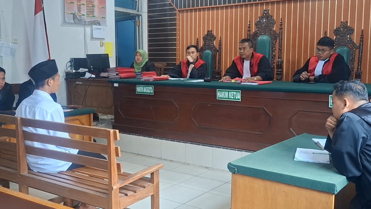 Sidang Kecelakaan Maut Lampung Tengah: Saksi Mata Ungkap Pengemudi Avanza Ugal-ugalan