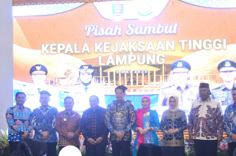 Wabup Lampung Tengah Hadiri Pisah Sambut Kajati Baru di Mahan Agung