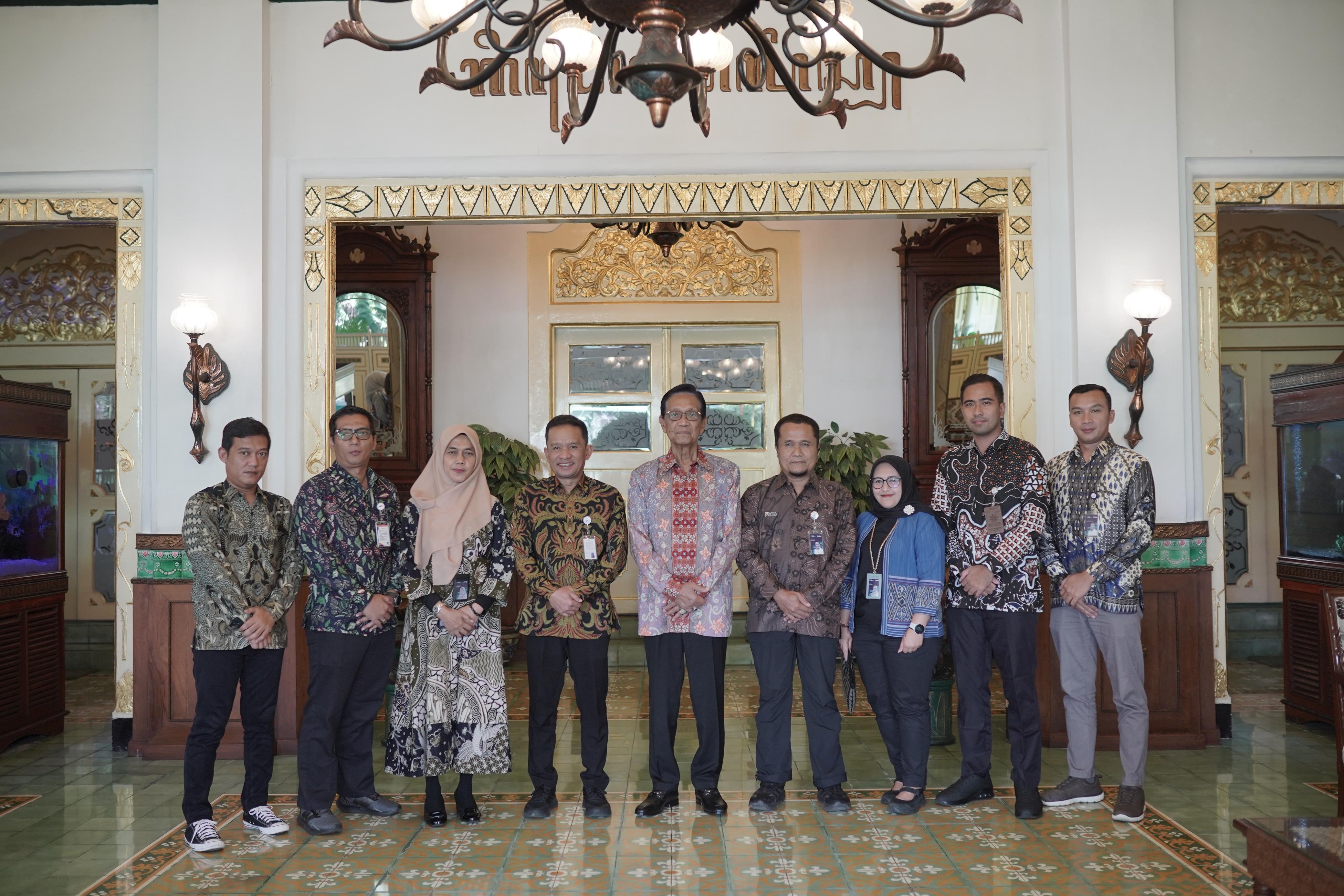 BULOG DIY Laporkan Serapan Gabah 76 Persen ke Gubernur, Stok Pangan Nasional Dipastikan Aman