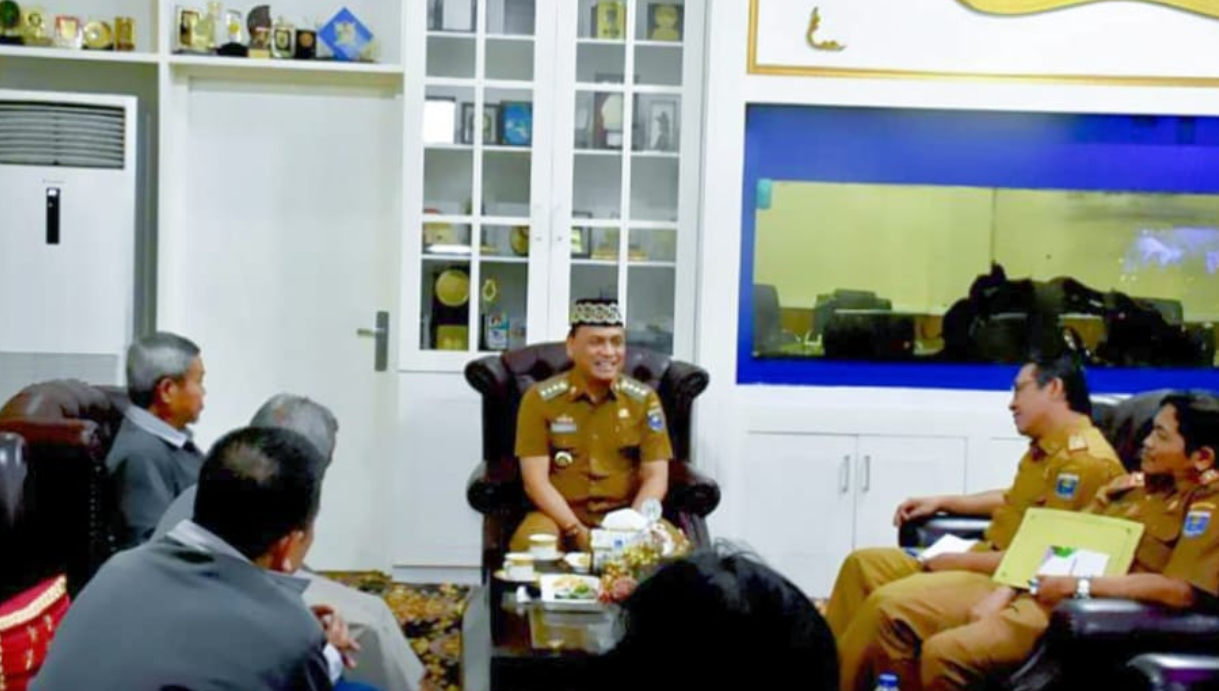 Menuju Kota Sehat, Wali Kota Ajak Warga Imbau Warga Tak Buang Sampah Sembarangan