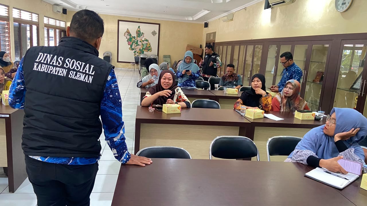 Kalurahan Condongcatur Perkuat Akurasi Data Sosial Lewat Bimtek 30 Agen Perlinsos