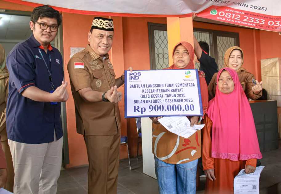 Pemkot Metro Salurkan BLTS Kesra kepada 8.044 Warga