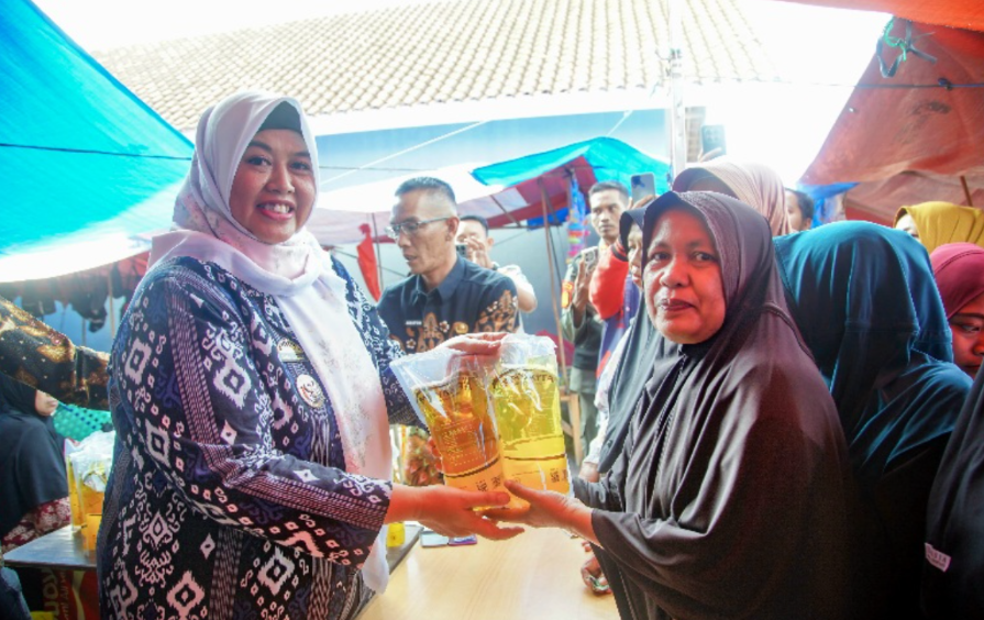 Pemkab Pringsewu Gelar Penetrasi Pasar, Sembako Dijual Lebih Murah
