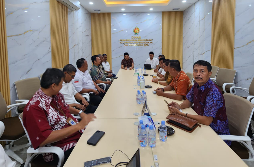 Jaga Stabilitas Wilayah, Lurah Sleman Ikuti Penguatan Kamtibmas