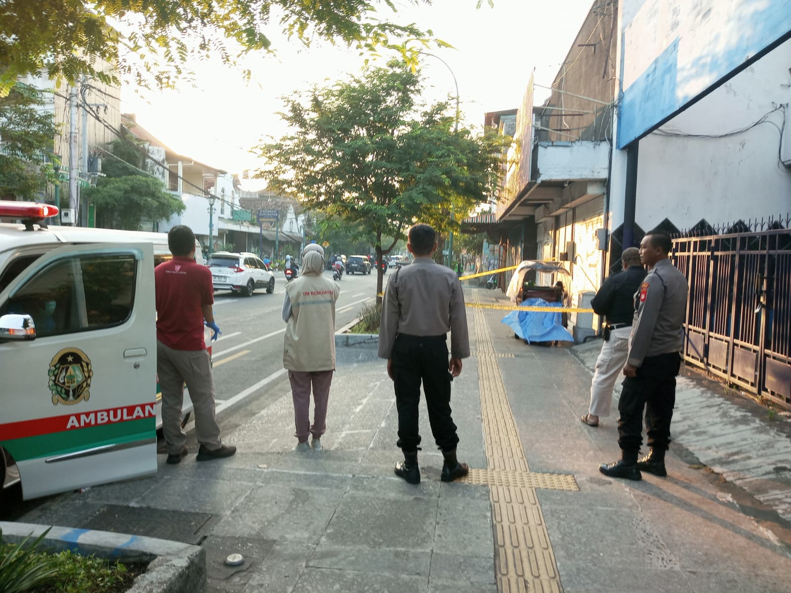 Sempat Dikira Tertidur, Pengemudi Bentor Ditemukan Meninggal di Depan Toko di Yogyakarta