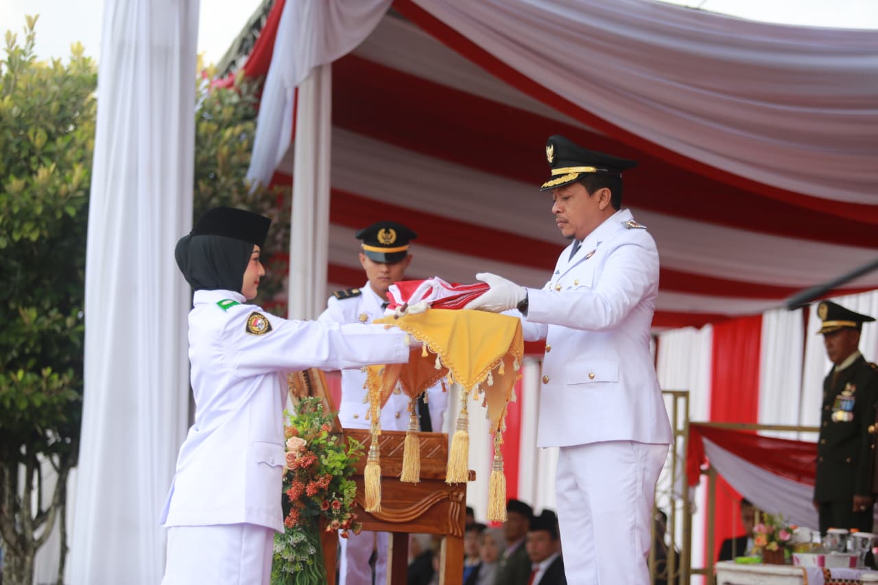 Bupati Riyanto Pimpin Upacara HUT RI ke-80 di Pringsewu, ASN hingga Pelajar Ikut Meriahkan