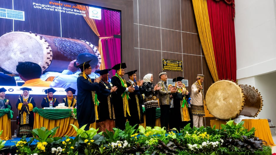 UIN Jurai Siwo Lampung Kukuhkan Lima Guru Besar