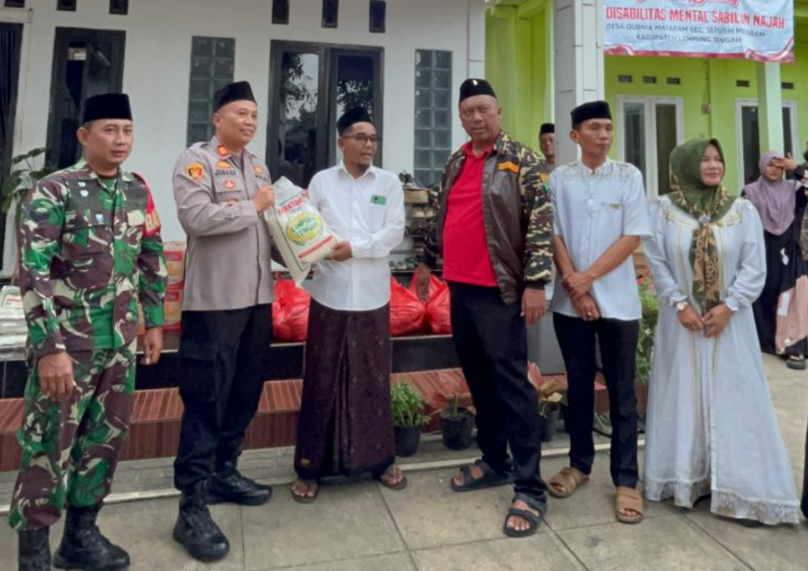 Plt. Bupati Lampung Tengah Isi Hari ke-10 Ramadan dengan Kegiatan Sosial 