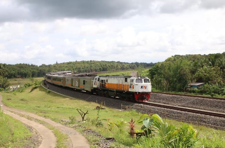 KAI Daop 6 Operasikan KA Tambahan Solo–Gambir Antisipasi Lonjakan Pemudik 2026