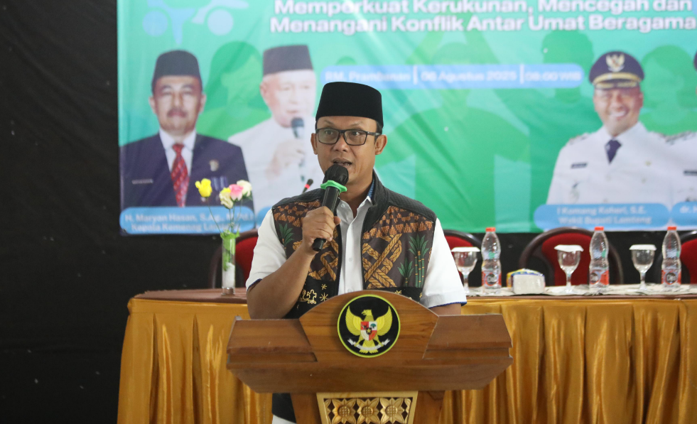 Hadiri Dialog Interaktif FKUB, Bupati Ardito Wijaya Tegaskan Pentingnya Moderasi Beragama untuk Jaga Kerukunan