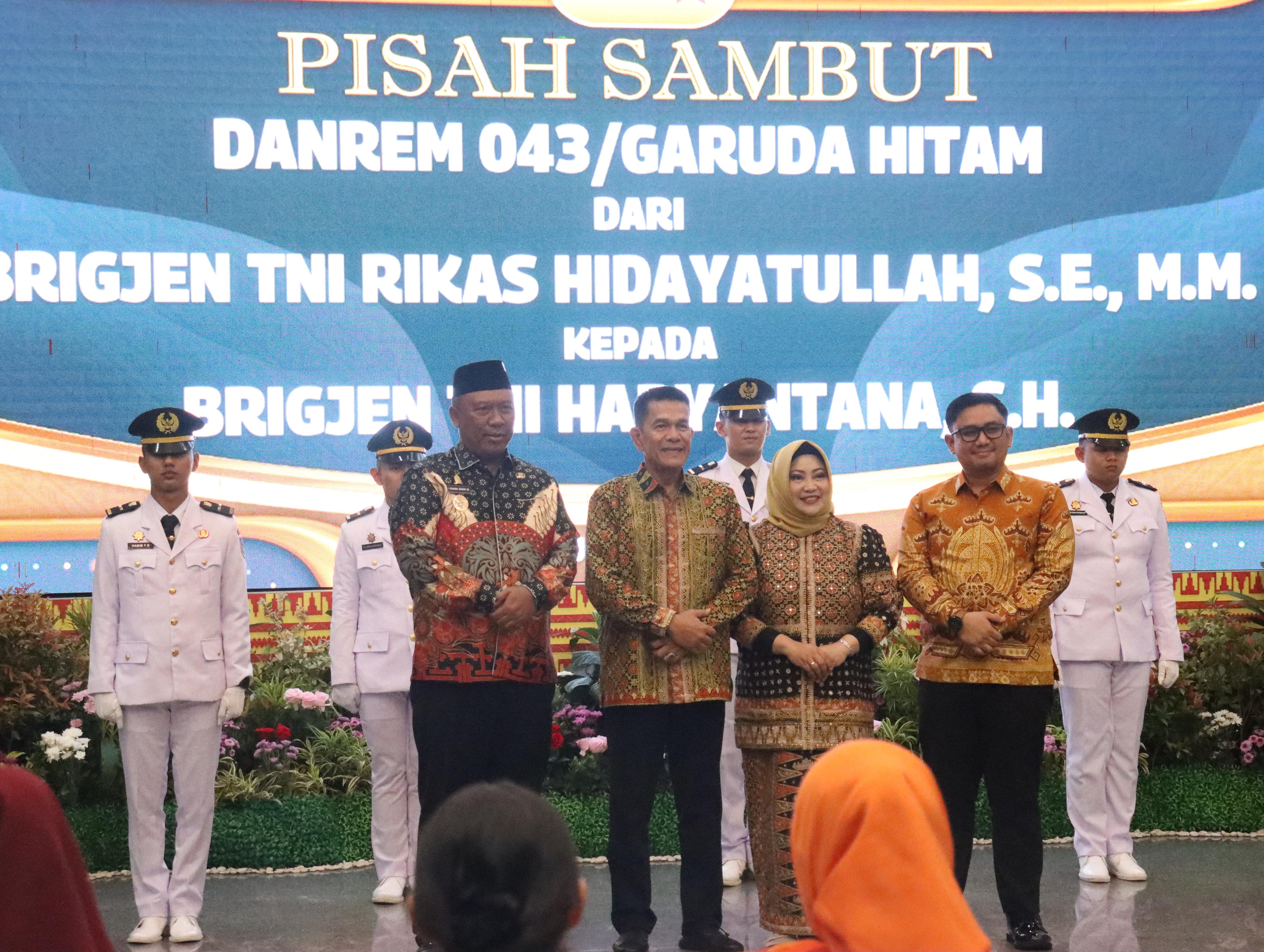 Wakil Bupati Lampung Tengah Hadiri Pisah Sambut Danrem 043/Gatam