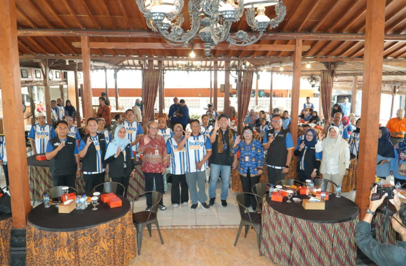 BULOG Salurkan Modal Rp150 Juta untuk 30 Penyandang Disabilitas di Yogyakarta