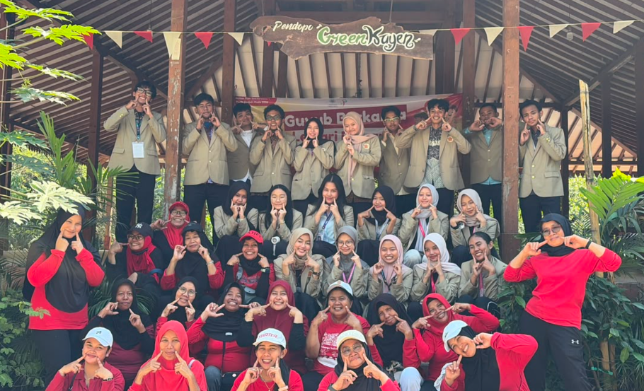 11.099 Mahasiswa Baru UGM Turun ke Masyarakat, Srawung hingga Edukasi Kesehatan