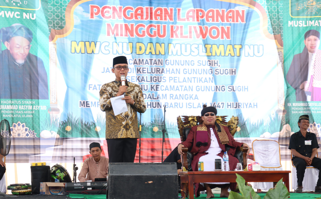 Bupati Ardito Wijaya Hadiri Pengajian Minggu Kliwon di Gunung Sugih, Ajak Warga Perkuat Ukhuwah Islamiyah