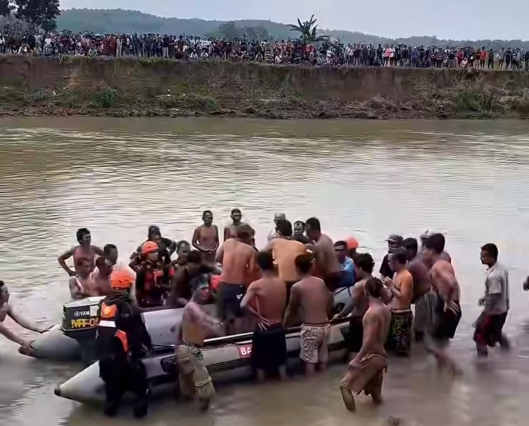 Dua Hari Dicari, Dua Remaja Korban Hanyut di Way Sekampung Ditemukan Tak Bernyawa