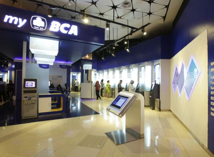 Cek Jadwal Operasional Bank BCA selama Libur Isra Mikraj Tahun Baru Imlek 2025