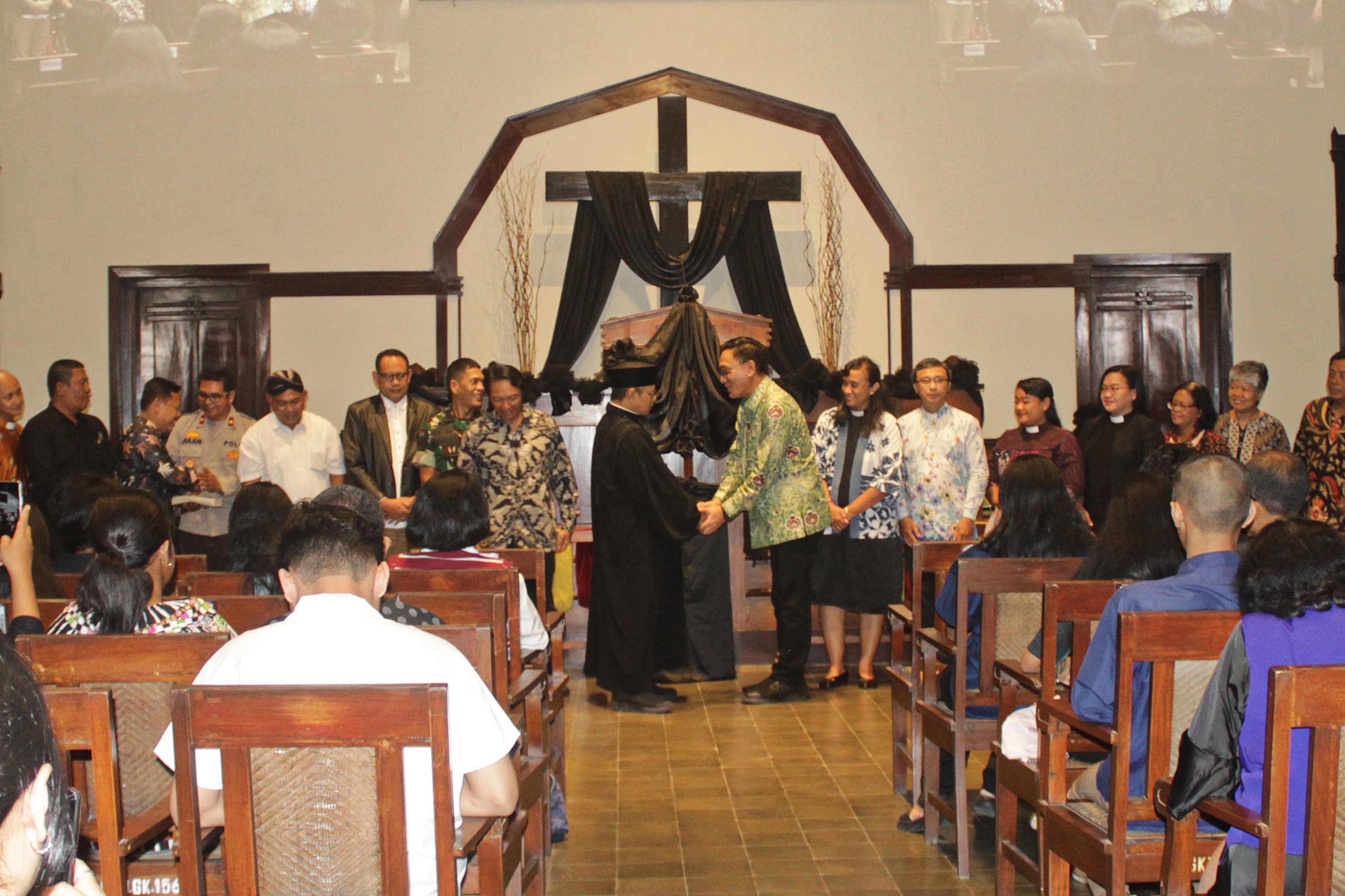 Hadiri Paskah Sabtu Sunyi, Wakil Wali Kota Yogyakarta Tekankan Pesan Persatuan dan Kolaborasi Kota