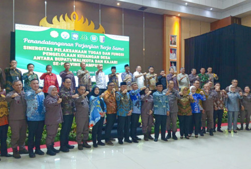 Kepala Daerah se-Lampung Teken MoU, Kejaksaan RI Siap Awasi Dana Desa dan Kelurahan