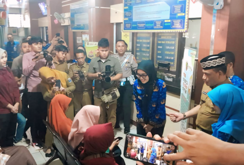Wagub Lampung Tinjau Pemutihan Pajak Kendaraan di Samsat Kota Metro