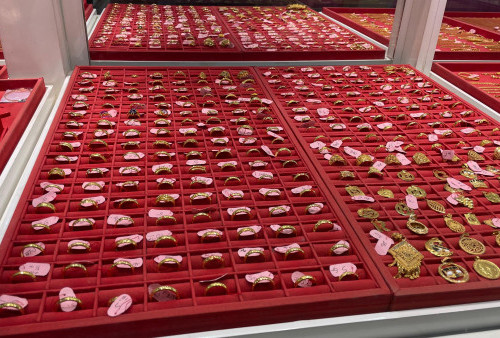 Pasar Emas Cendrawasih Sepi Usai Lebaran, Harga Justru Naik