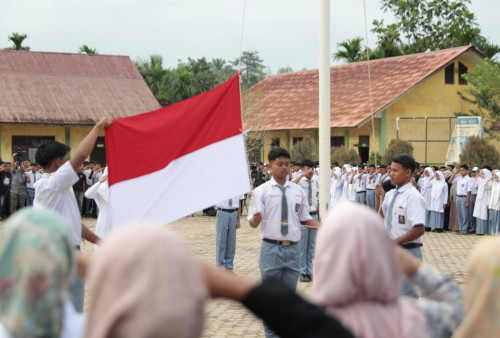 Ikrar Pelajar Indonesia Resmi Wajib Dibacakan Saat Upacara Sekolah, Ini 5 Poin Pentingnya