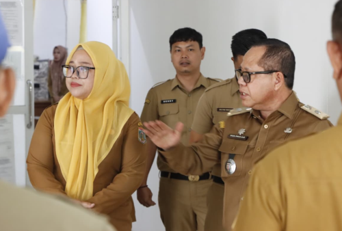 Sidak Sejumlah Kantor, Pj Sekda Lampung Tengah Sulpakar Soroti Disiplin ASN