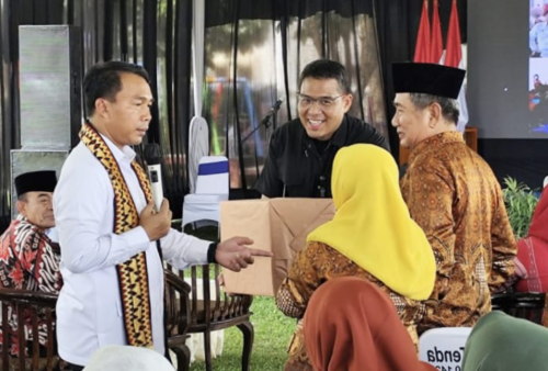 Menteri BKKBN RI Dorong Program GENTING dan GATI untuk Tekan Angka Stunting di Kota Metro